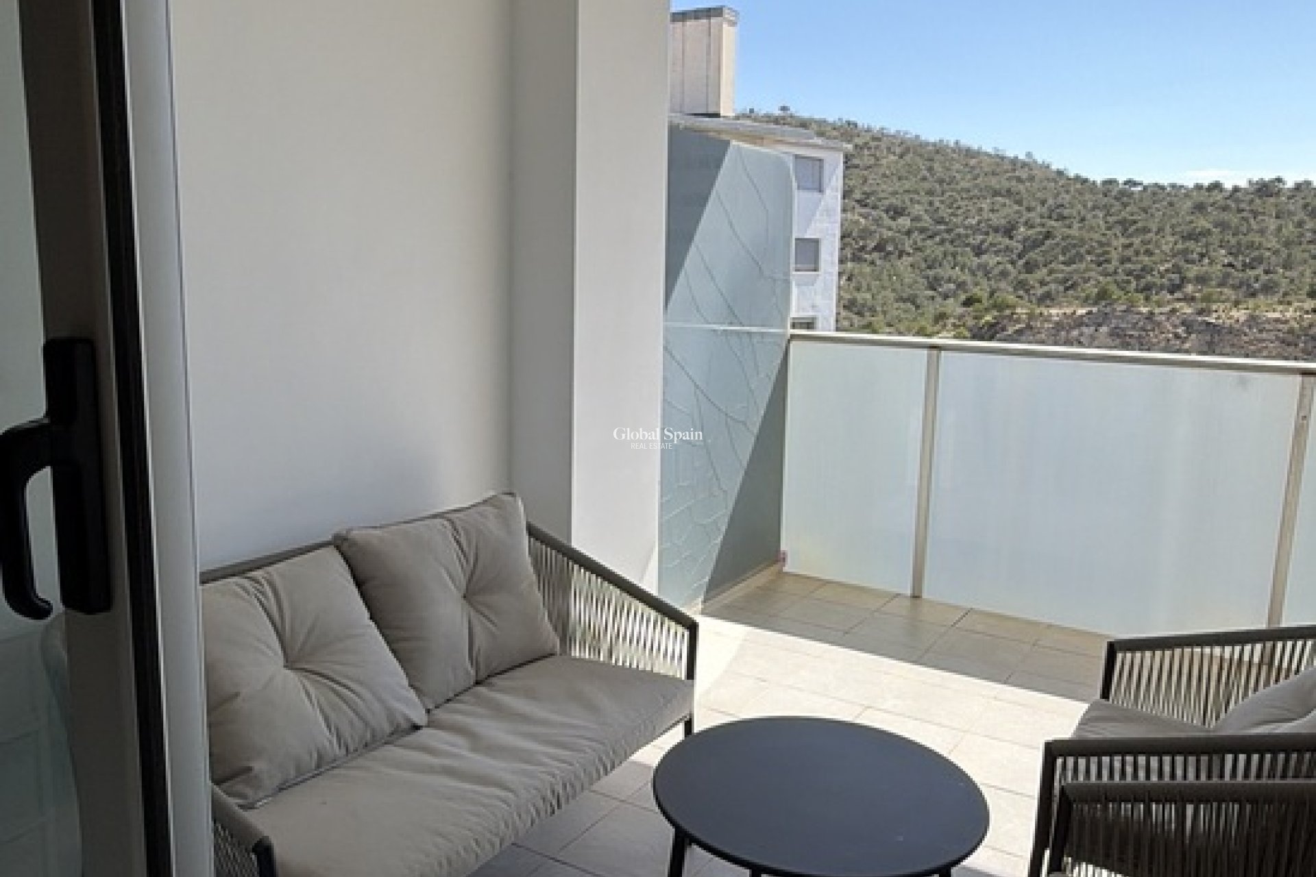 Resale - APARTMENT -
VILLAJOYOSA - Finestrat