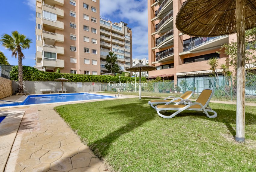 Resale - APARTMENT -
VILLAJOYOSA - La Cala