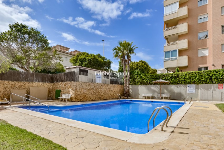 Resale - APARTMENT -
VILLAJOYOSA - La Cala