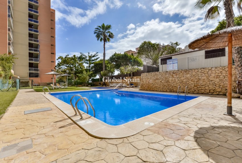 Resale - APARTMENT -
VILLAJOYOSA - La Cala