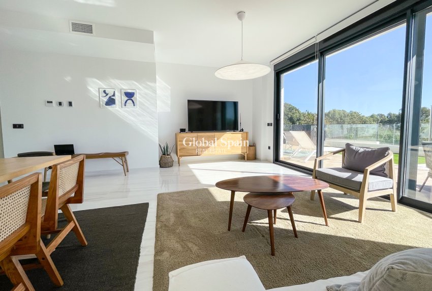 Resale - APARTMENT -
VILLAJOYOSA - Playas Del Torres