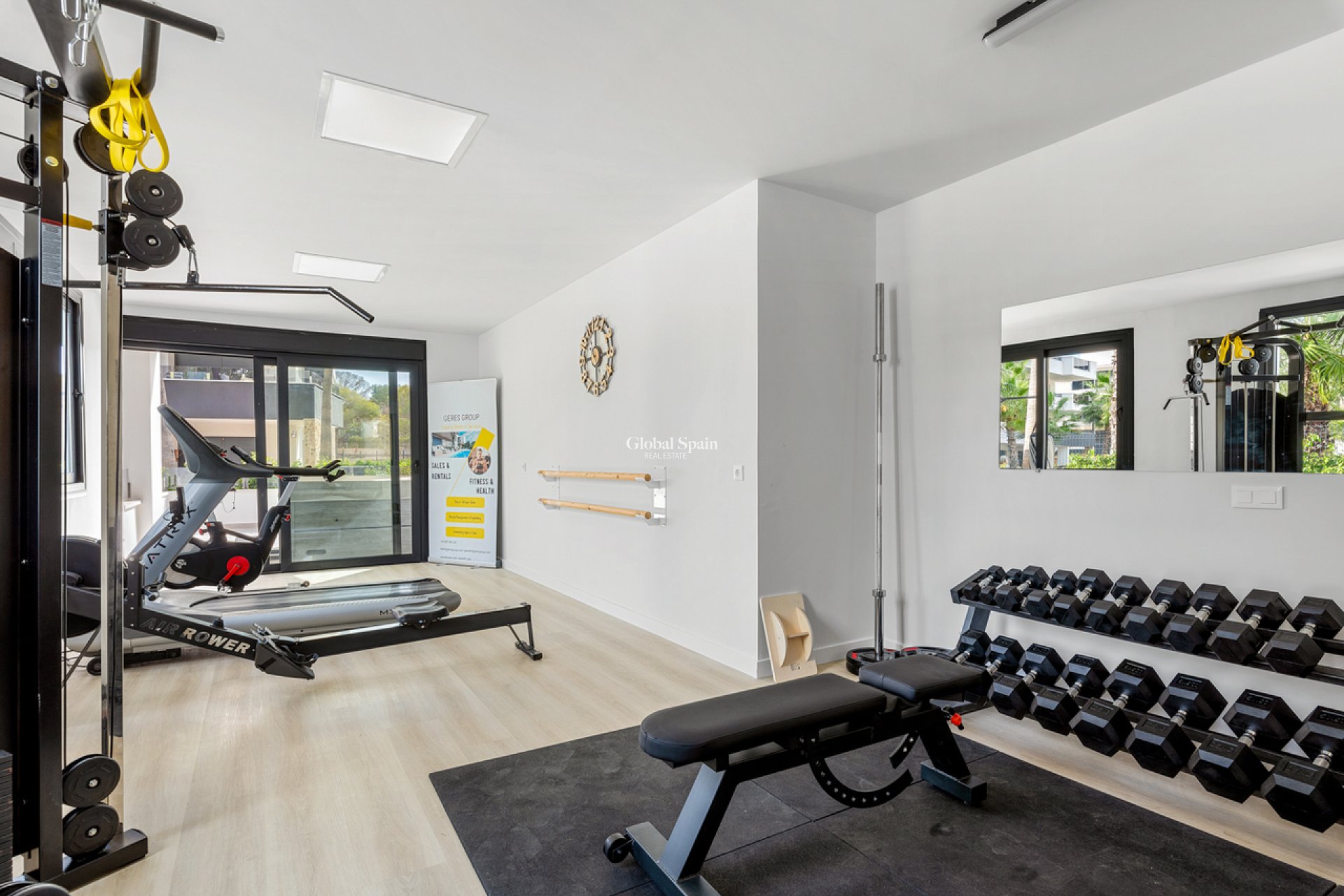 Resale - APARTMENT -
VILLAMARTÍN - Costa Blanca