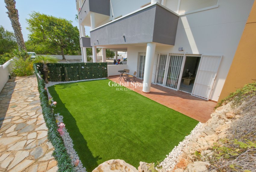 Resale - APARTMENT -
VILLAMARTÍN - Costa Blanca