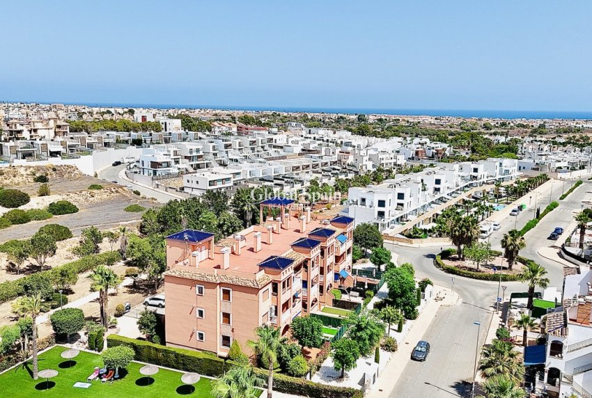 Resale - APARTMENT -
VILLAMARTÍN - Costa Blanca