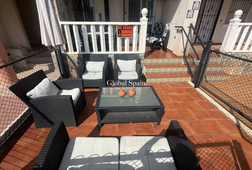 Resale - APARTMENT -
VILLAMARTÍN - Costa Blanca