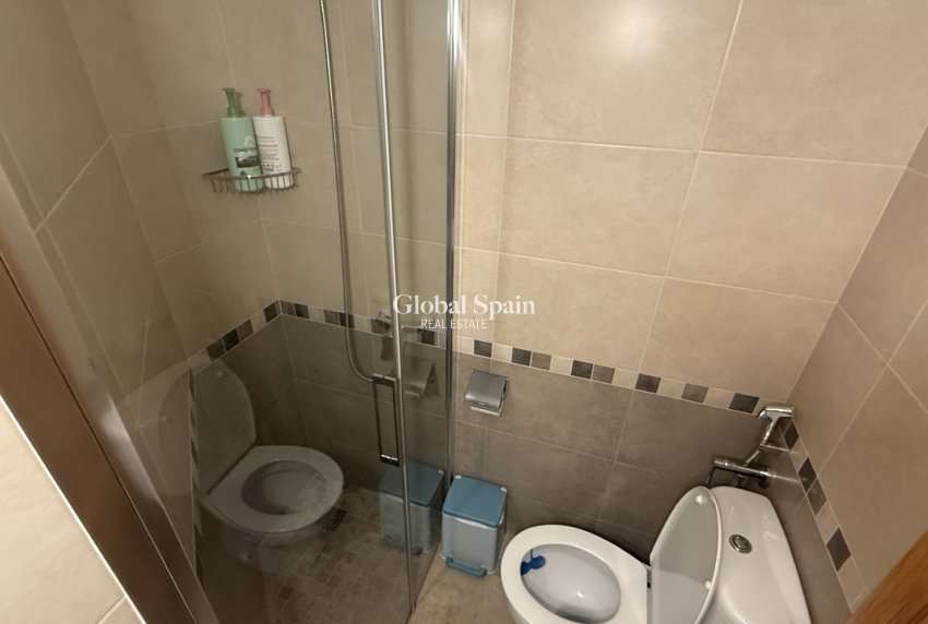 Resale - APARTMENT -
VILLAMARTÍN - Costa Blanca