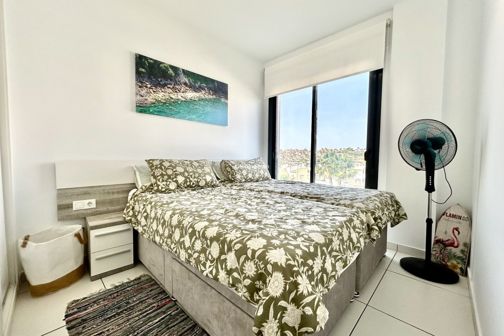Resale - APARTMENT -
VILLAMARTÍN - Costa Blanca