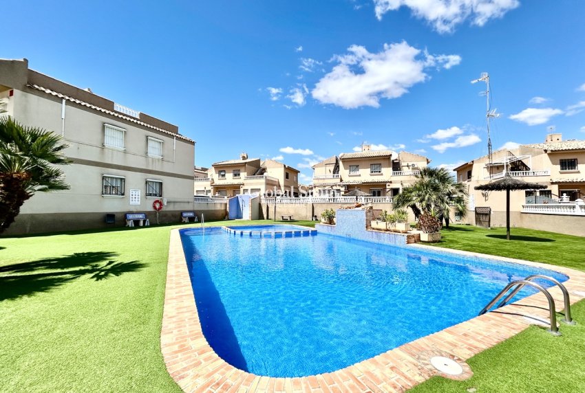Resale - APARTMENT -
VILLAMARTÍN - Costa Blanca
