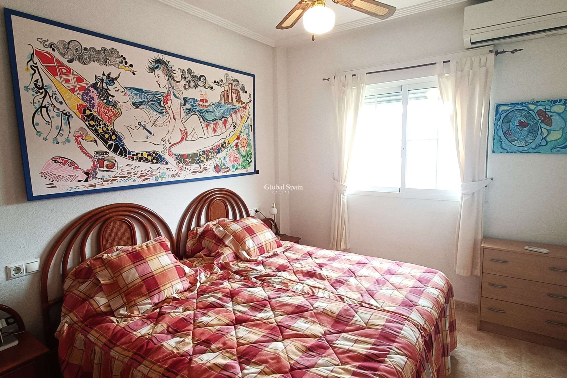 Resale - APARTMENT -
VILLAMARTÍN - Costa Blanca