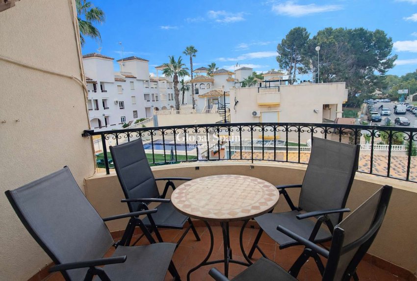 Resale - APARTMENT -
VILLAMARTÍN - Costa Blanca