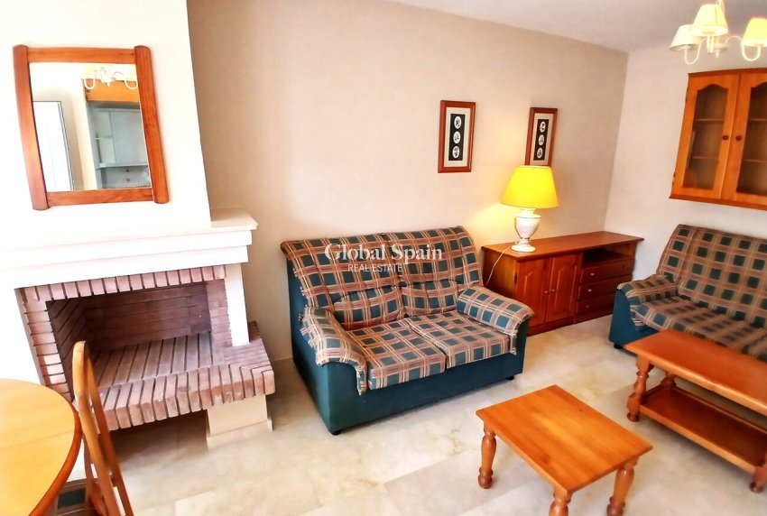 Resale - APARTMENT -
VILLAMARTÍN - Costa Blanca