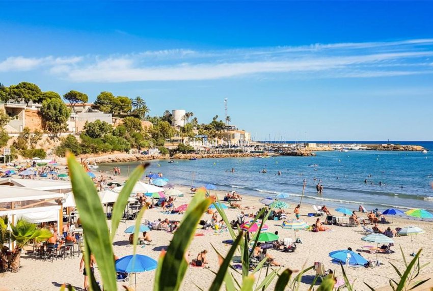 Resale - APARTMENT -
VILLAMARTÍN - Costa Blanca