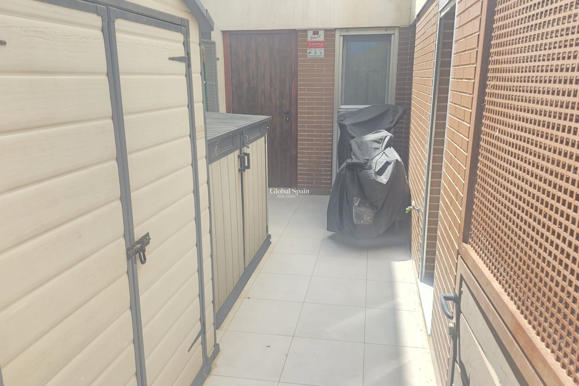 Resale - APARTMENT -
VILLAMARTÍN - Costa Blanca