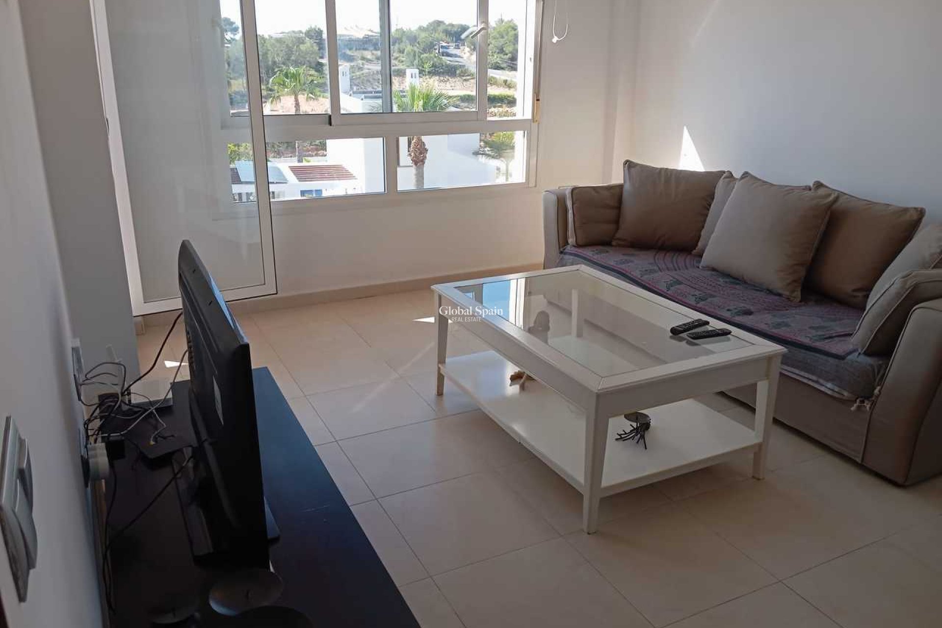 Resale - APARTMENT -
VILLAMARTÍN - Costa Blanca