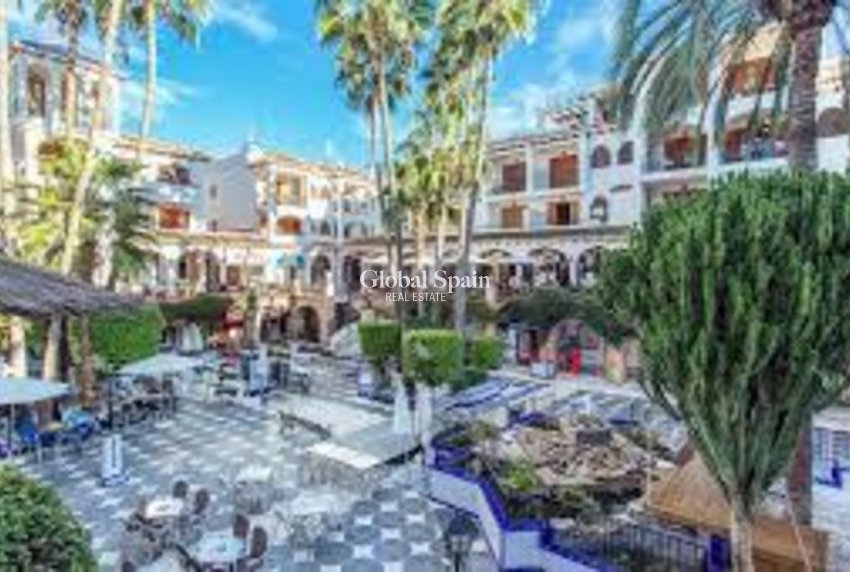 Resale - APARTMENT -
VILLAMARTÍN - Costa Blanca