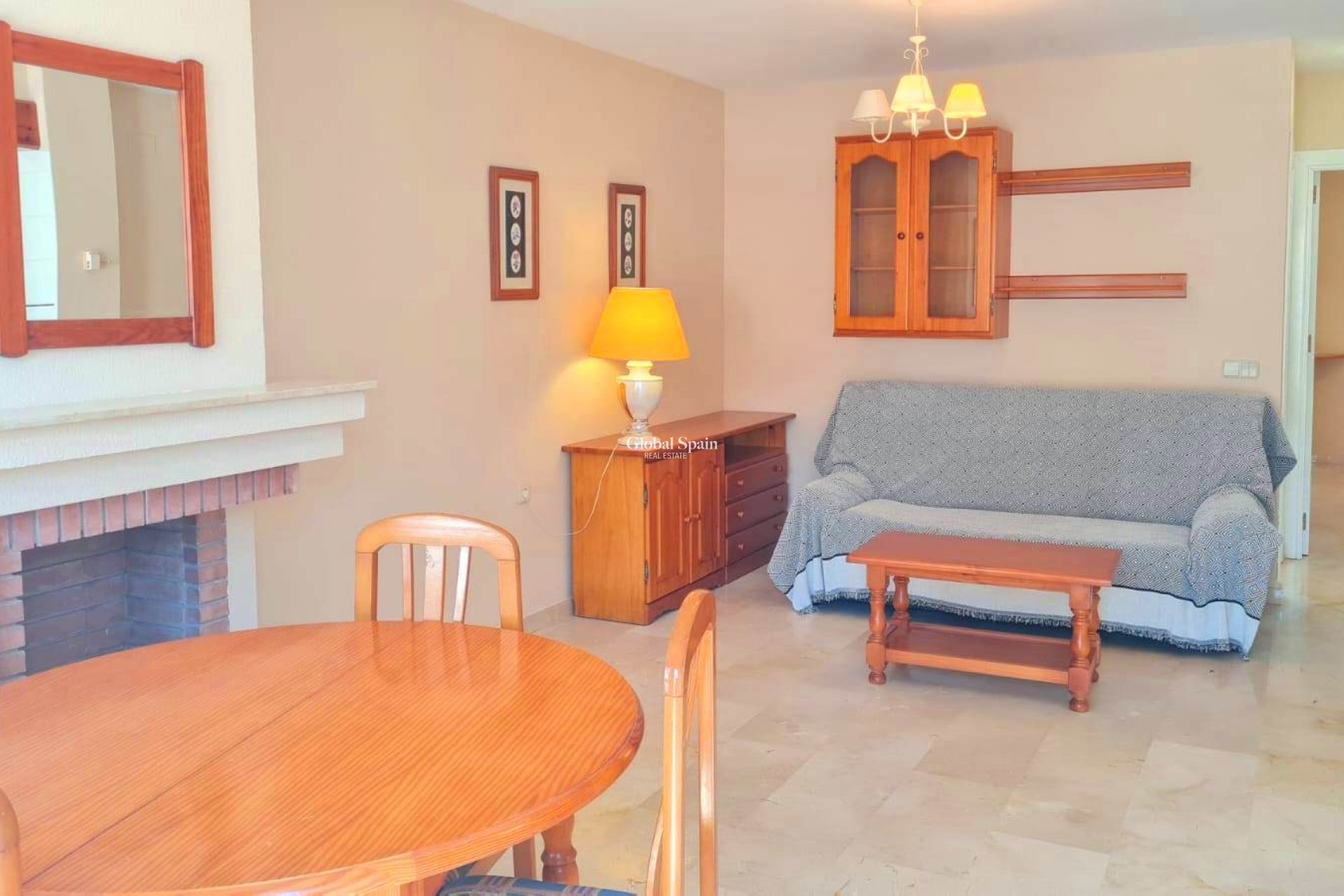 Resale - APARTMENT -
VILLAMARTÍN - Costa Blanca