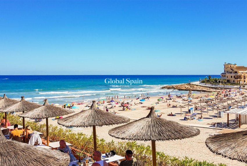 Resale - APARTMENT -
VILLAMARTÍN - Costa Blanca
