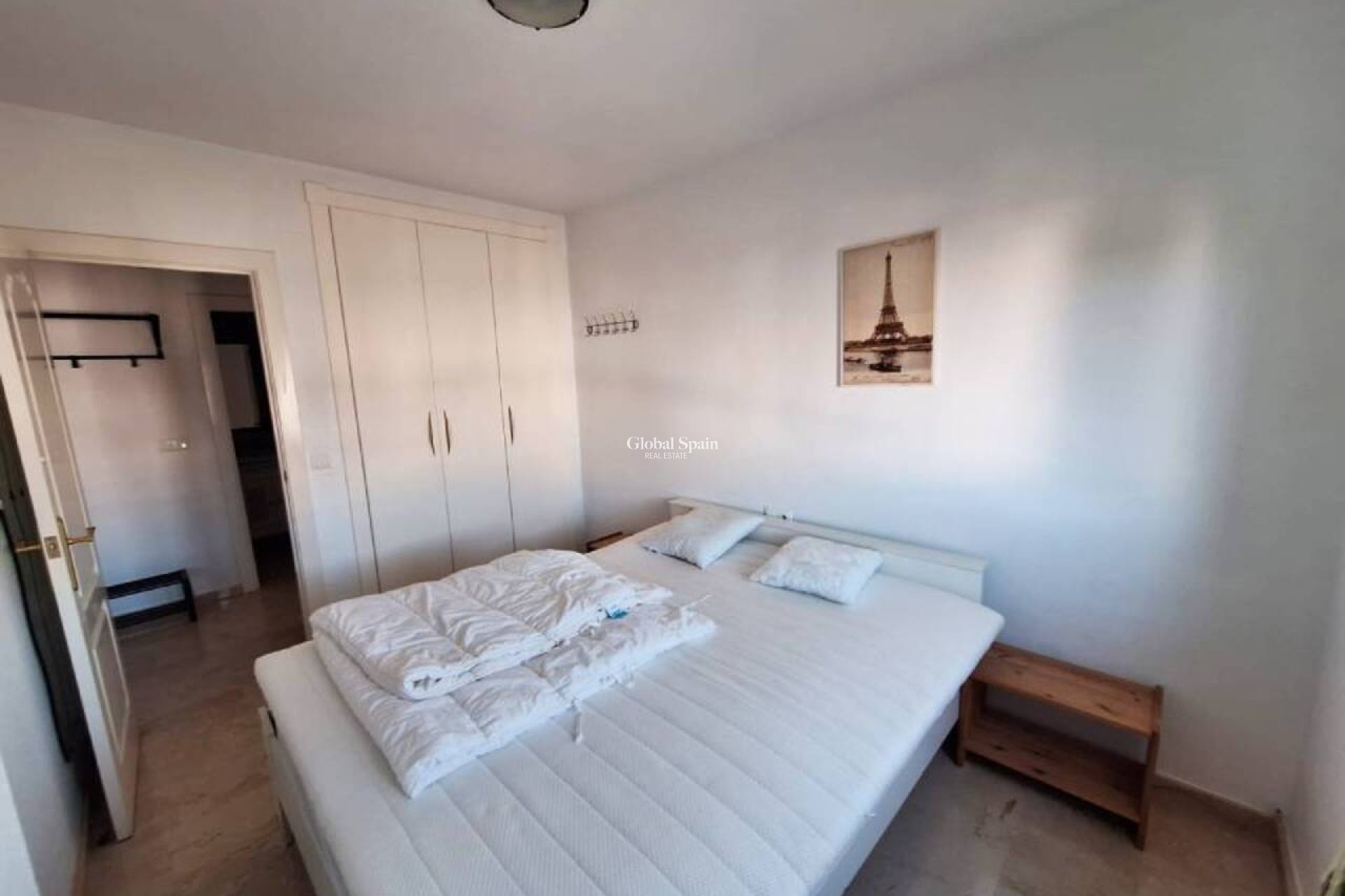 Resale - APARTMENT -
VILLAMARTÍN - Costa Blanca