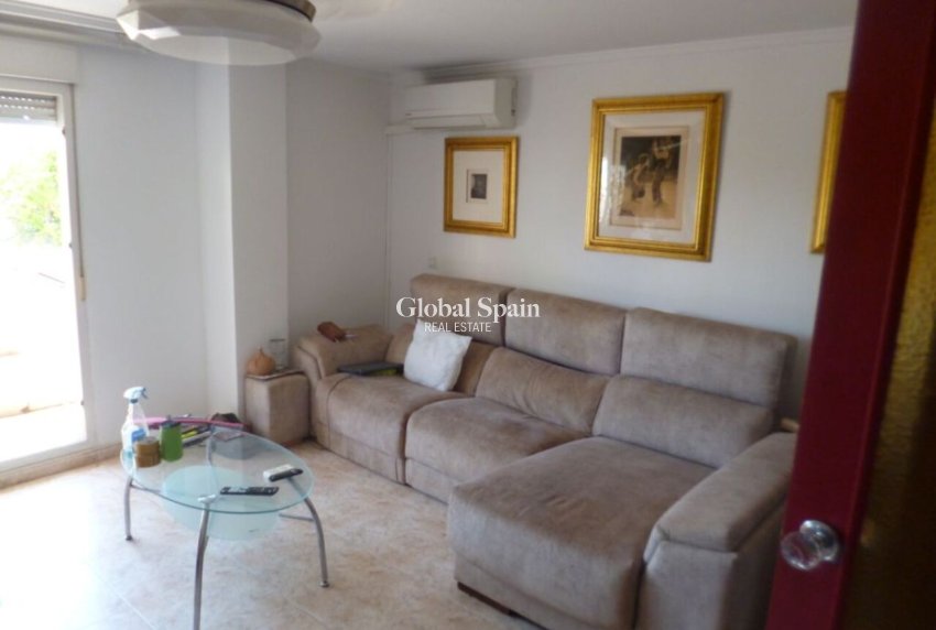 Resale - APARTMENT -
VILLAMARTÍN - Costa Blanca