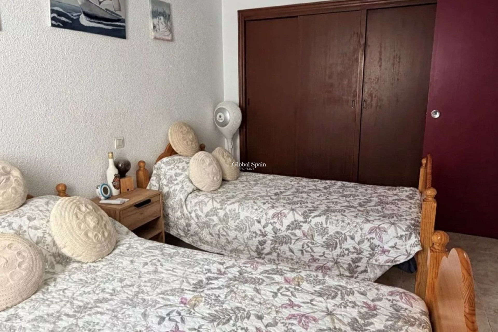 Resale - APARTMENT -
VILLAMARTÍN - Costa Blanca