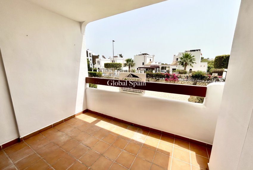 Resale - APARTMENT -
VILLAMARTÍN - Costa Blanca