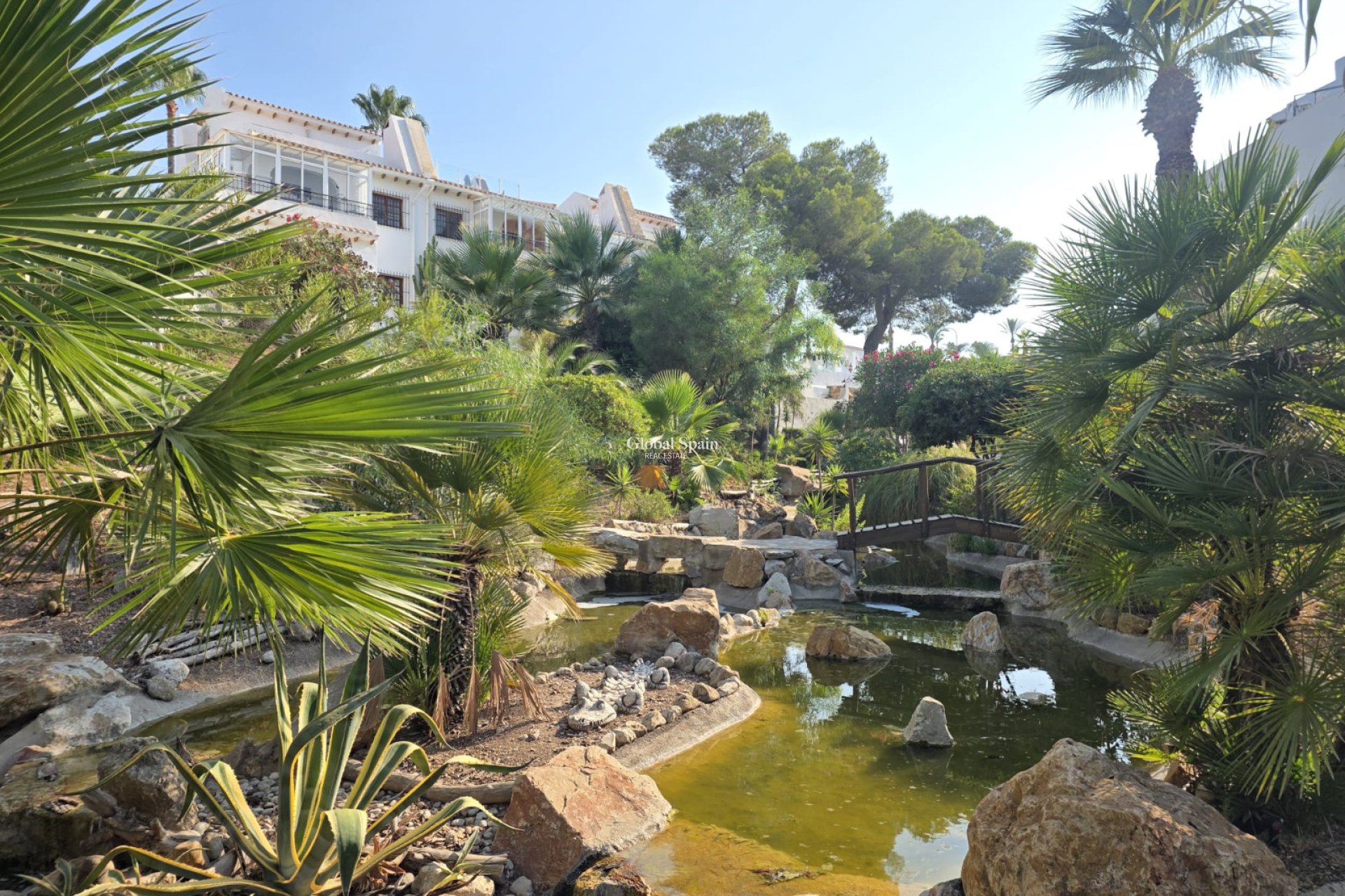 Resale - APARTMENT -
VILLAMARTÍN - Costa Blanca