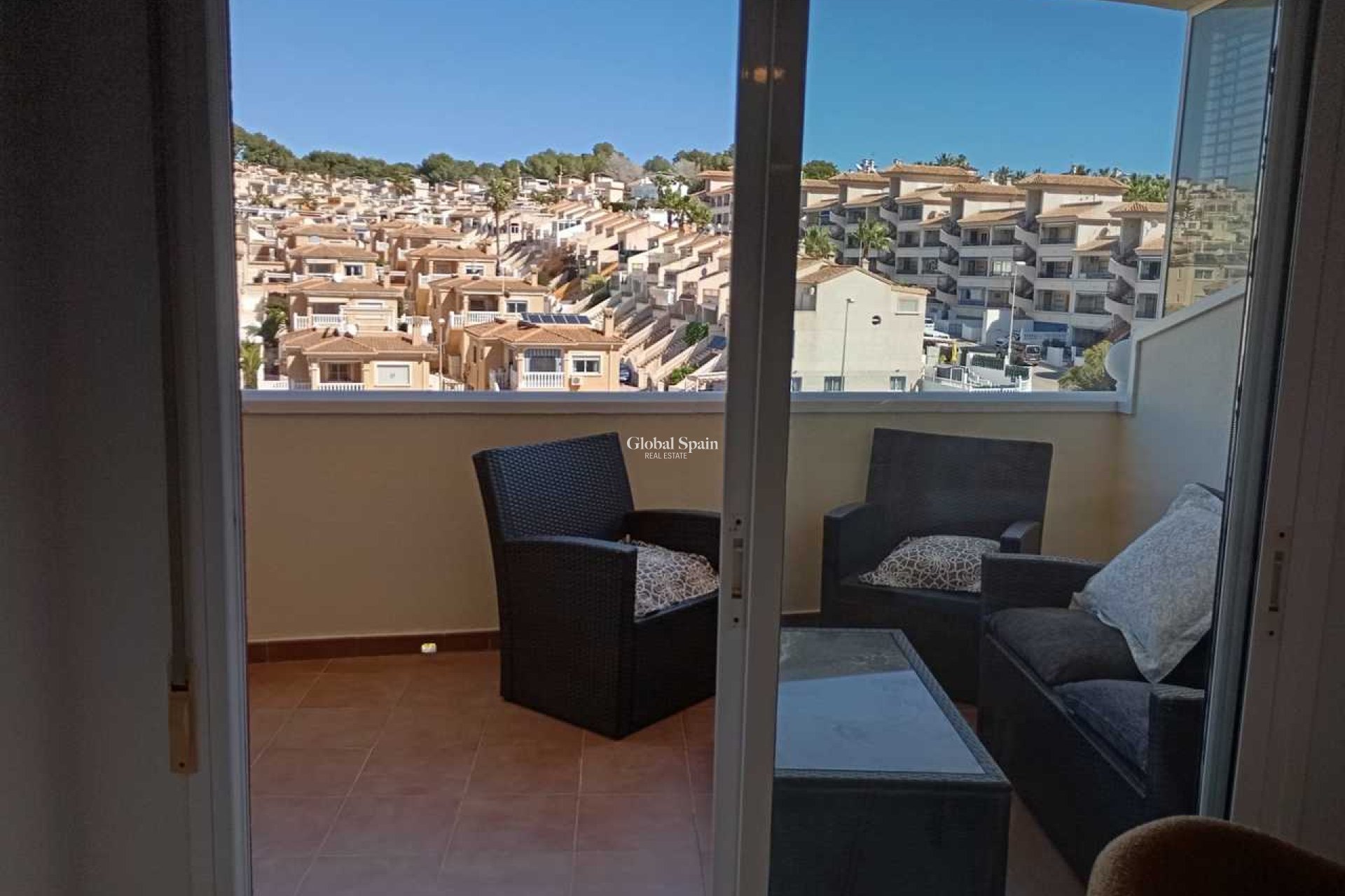 Resale - APARTMENT -
VILLAMARTÍN - Costa Blanca