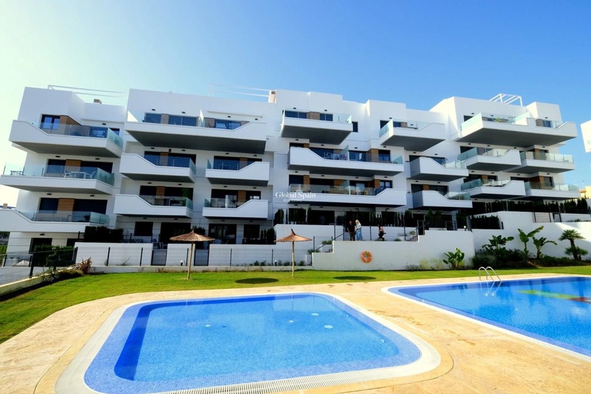Resale - APARTMENT -
VILLAMARTÍN - Costa Blanca