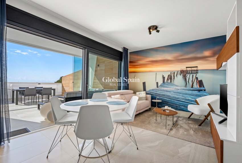 Resale - APARTMENT -
Villamartin - Costa Blanca