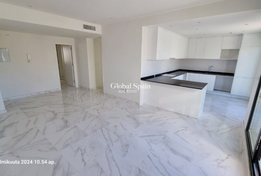 Resale - Apartment -
VILLAMARTÍN