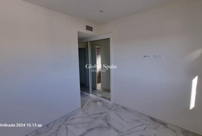 Resale - Apartment -
VILLAMARTÍN