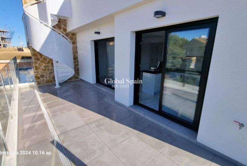 Resale - Apartment -
VILLAMARTÍN
