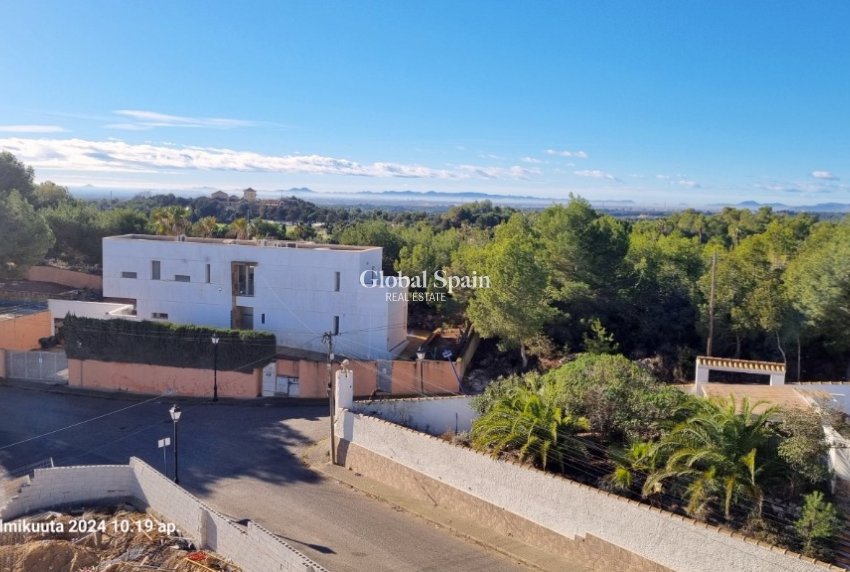 Resale - Apartment -
VILLAMARTÍN