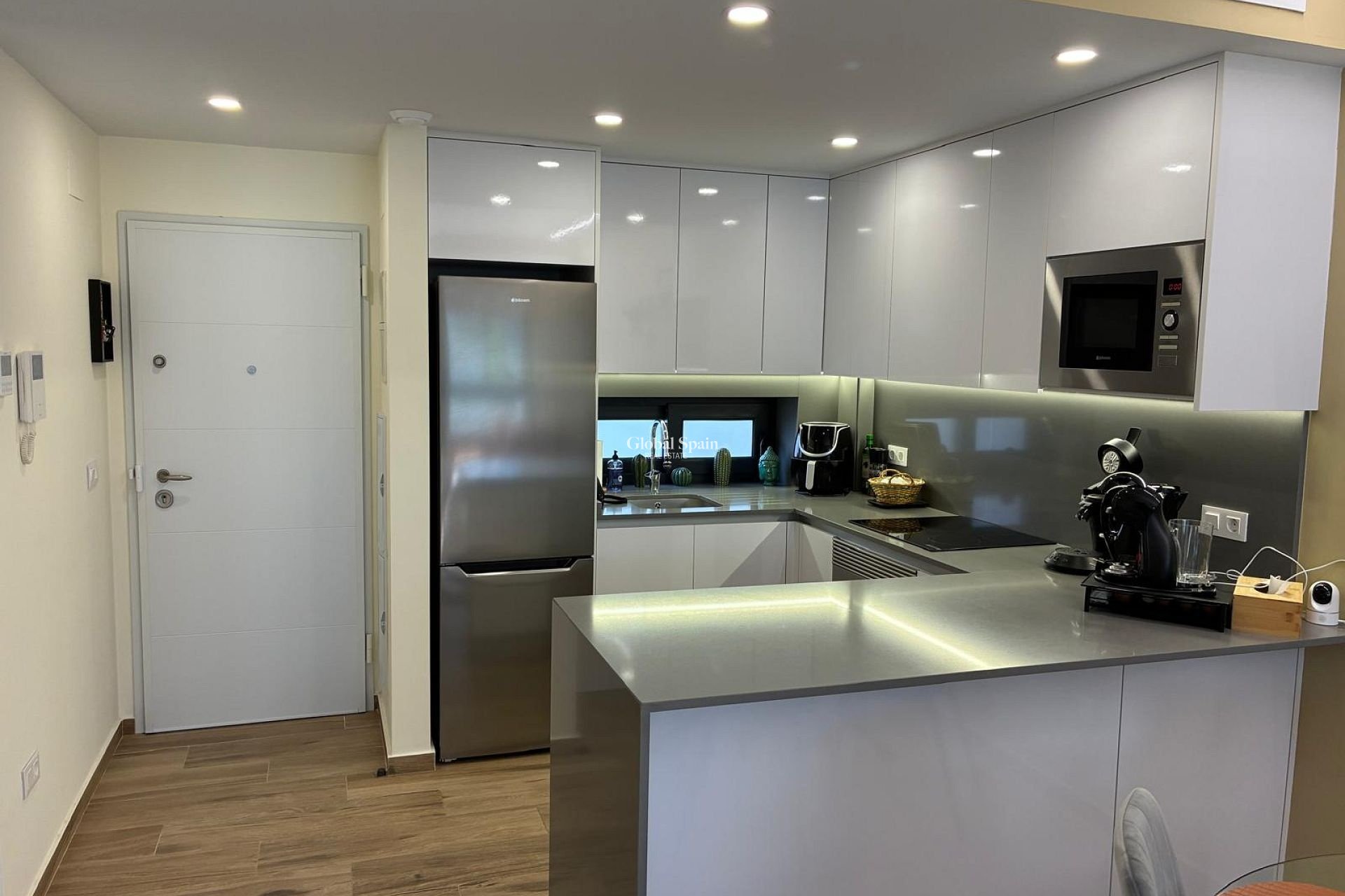 Resale - APARTMENT -
VILLAMARTÍN