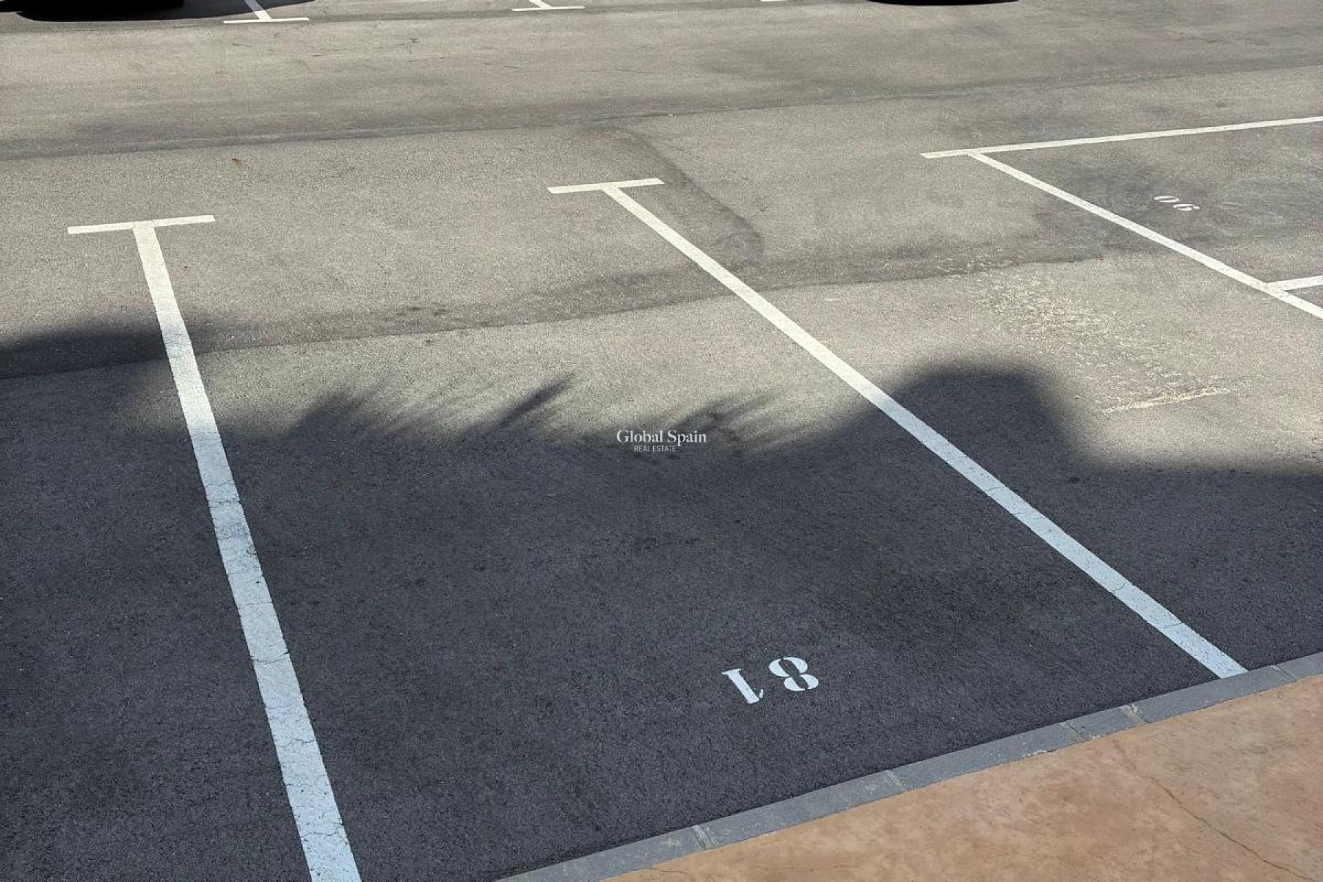 Resale - APARTMENT -
VILLAMARTÍN