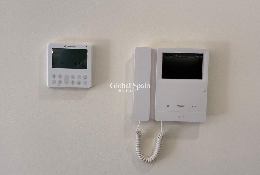 Resale - APARTMENT -
VILLAMARTÍN