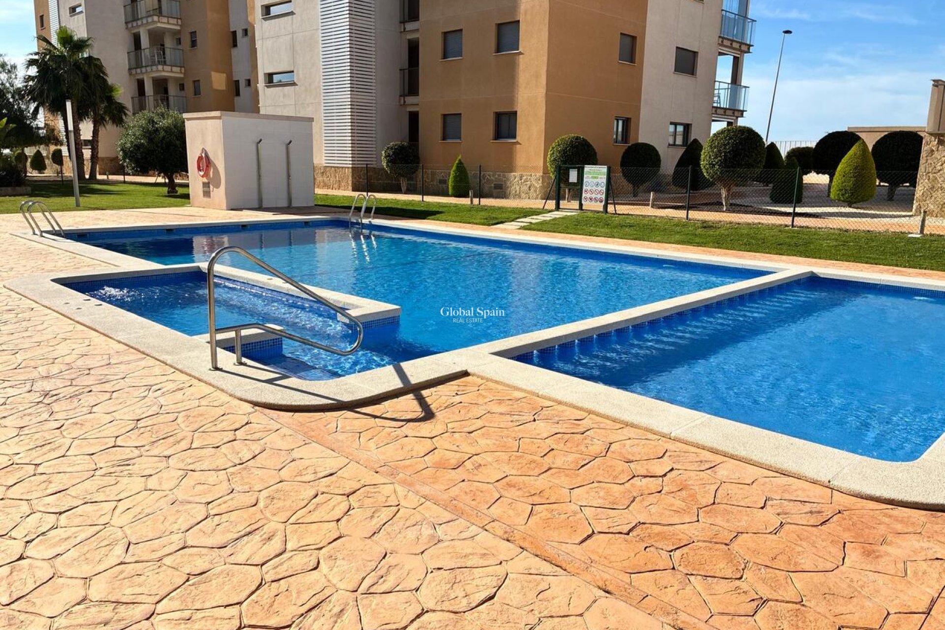 Resale - APARTMENT -
VILLAMARTÍN