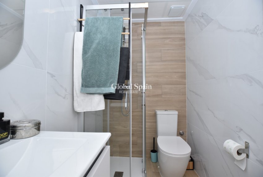 Resale - APARTMENT -
VISTABELLA GOLF  - Inland