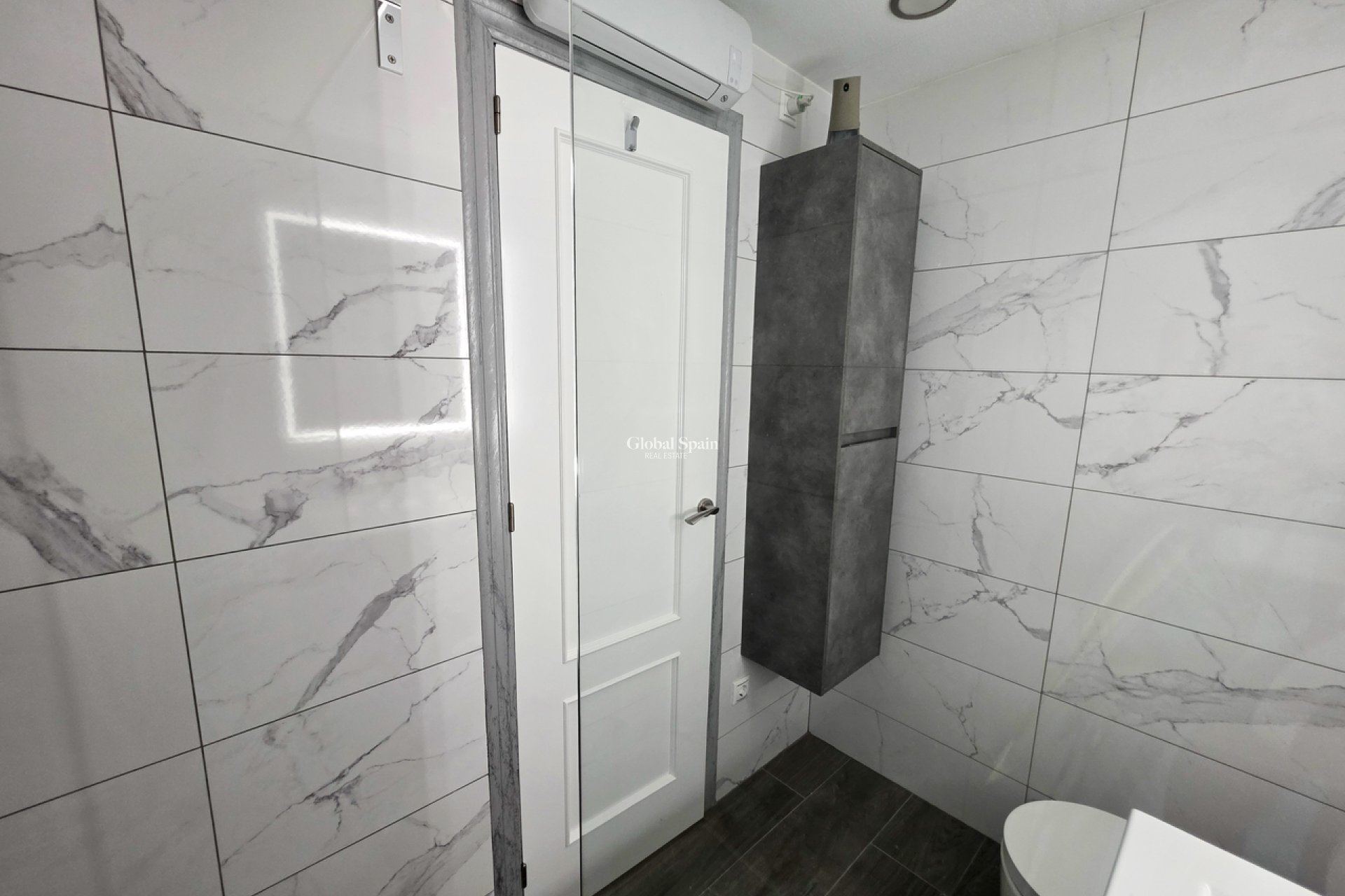 Resale - APARTMENT -
VISTABELLA GOLF  - Inland