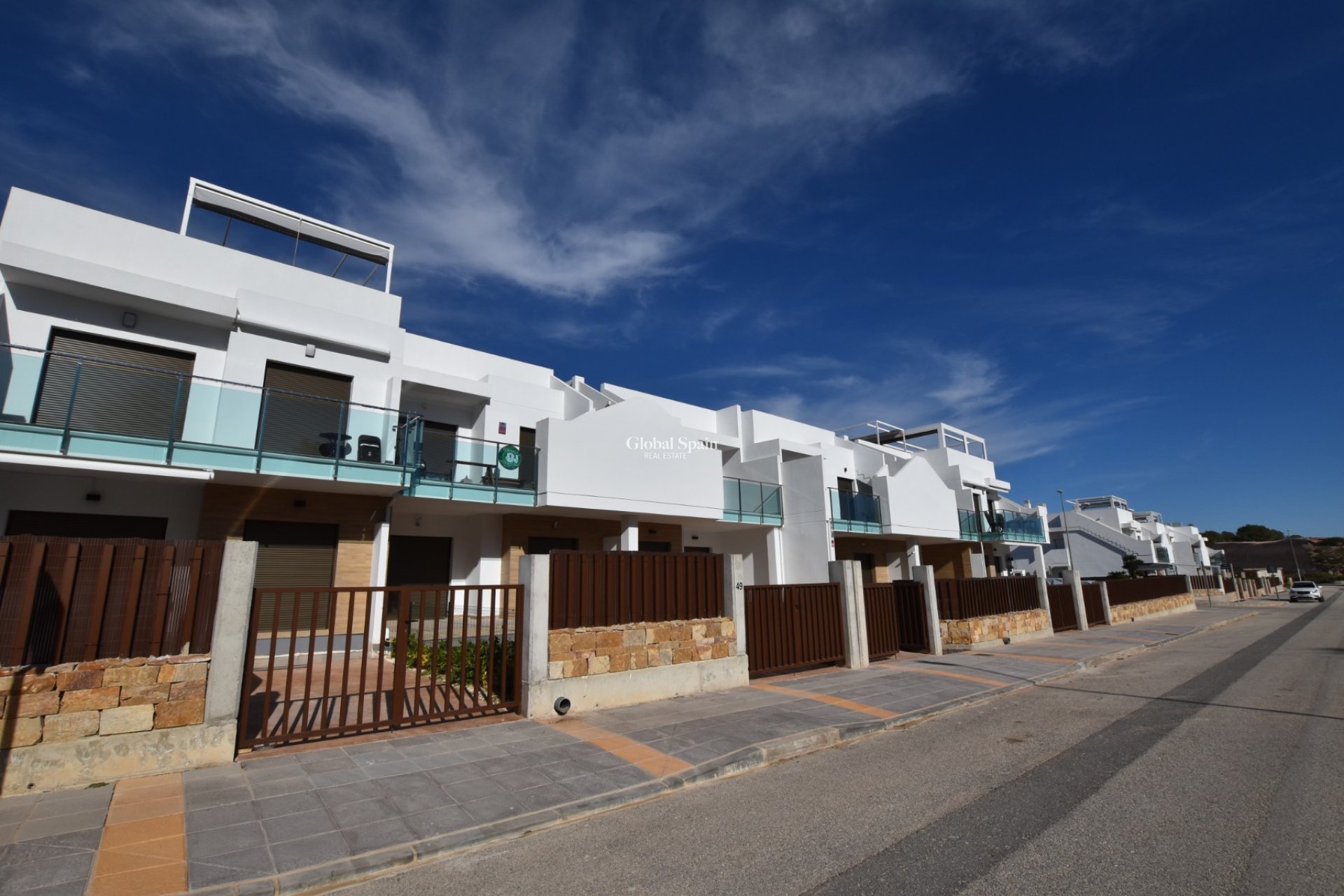 Resale - APARTMENT -
VISTABELLA GOLF  - Inland