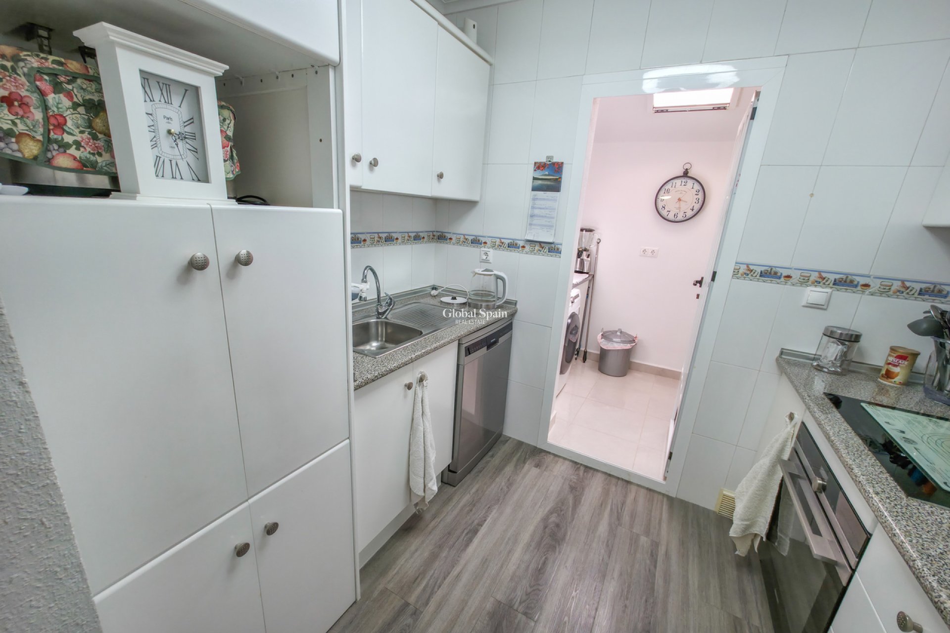 Resale - APARTMENT -
VISTABELLA GOLF  - Inland