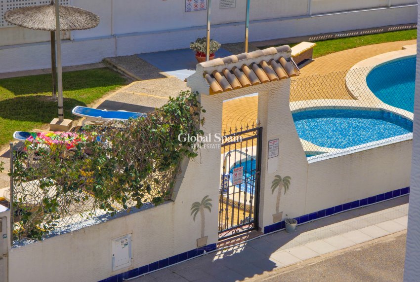 Resale - APARTMENT -
VISTABELLA GOLF  - Inland