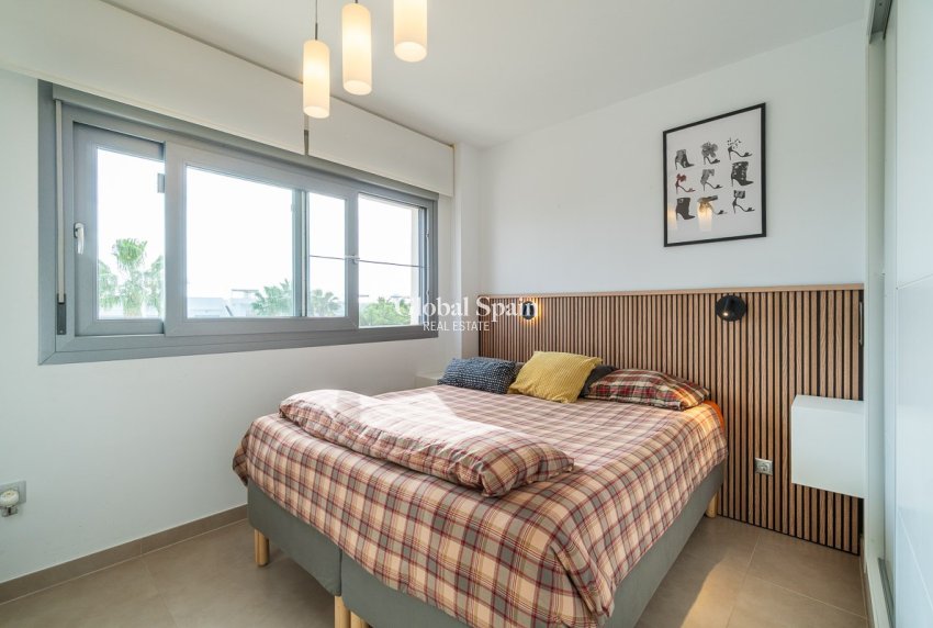 Resale - APARTMENT -
VISTABELLA GOLF  - Inland