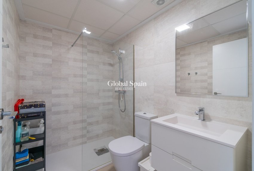 Resale - APARTMENT -
VISTABELLA GOLF  - Inland