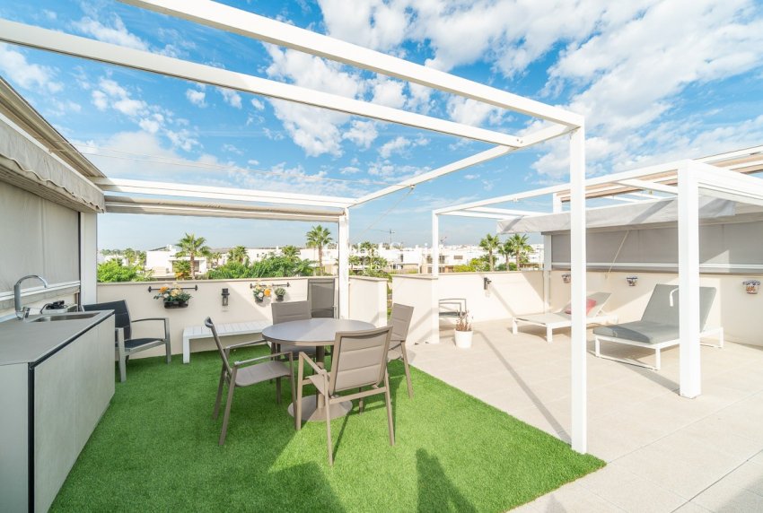 Resale - APARTMENT -
VISTABELLA GOLF  - Inland