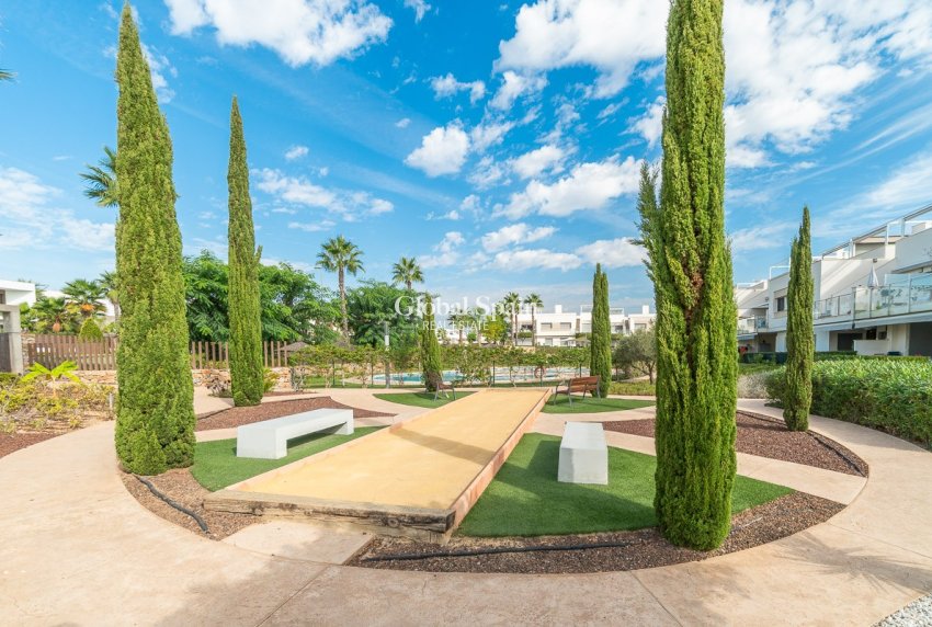 Resale - APARTMENT -
VISTABELLA GOLF  - Inland