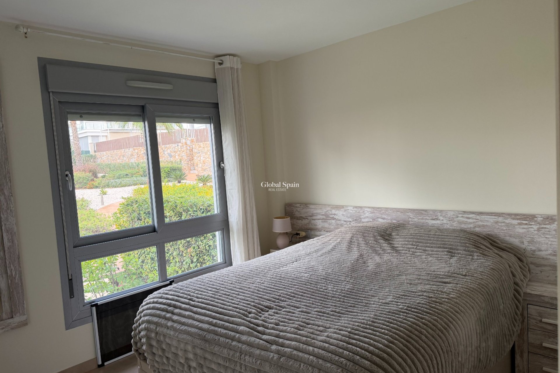 Resale - APARTMENT -
VISTABELLA GOLF  - Inland