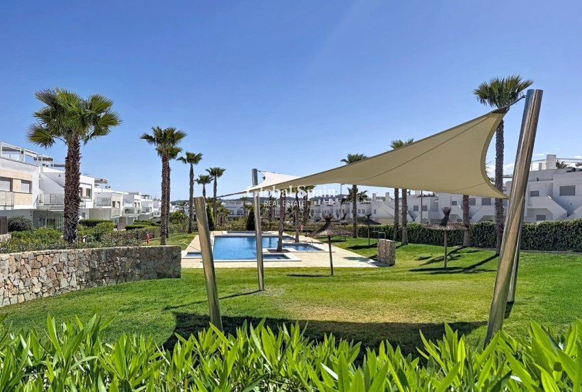 Resale - APARTMENT -
VISTABELLA GOLF  - Inland