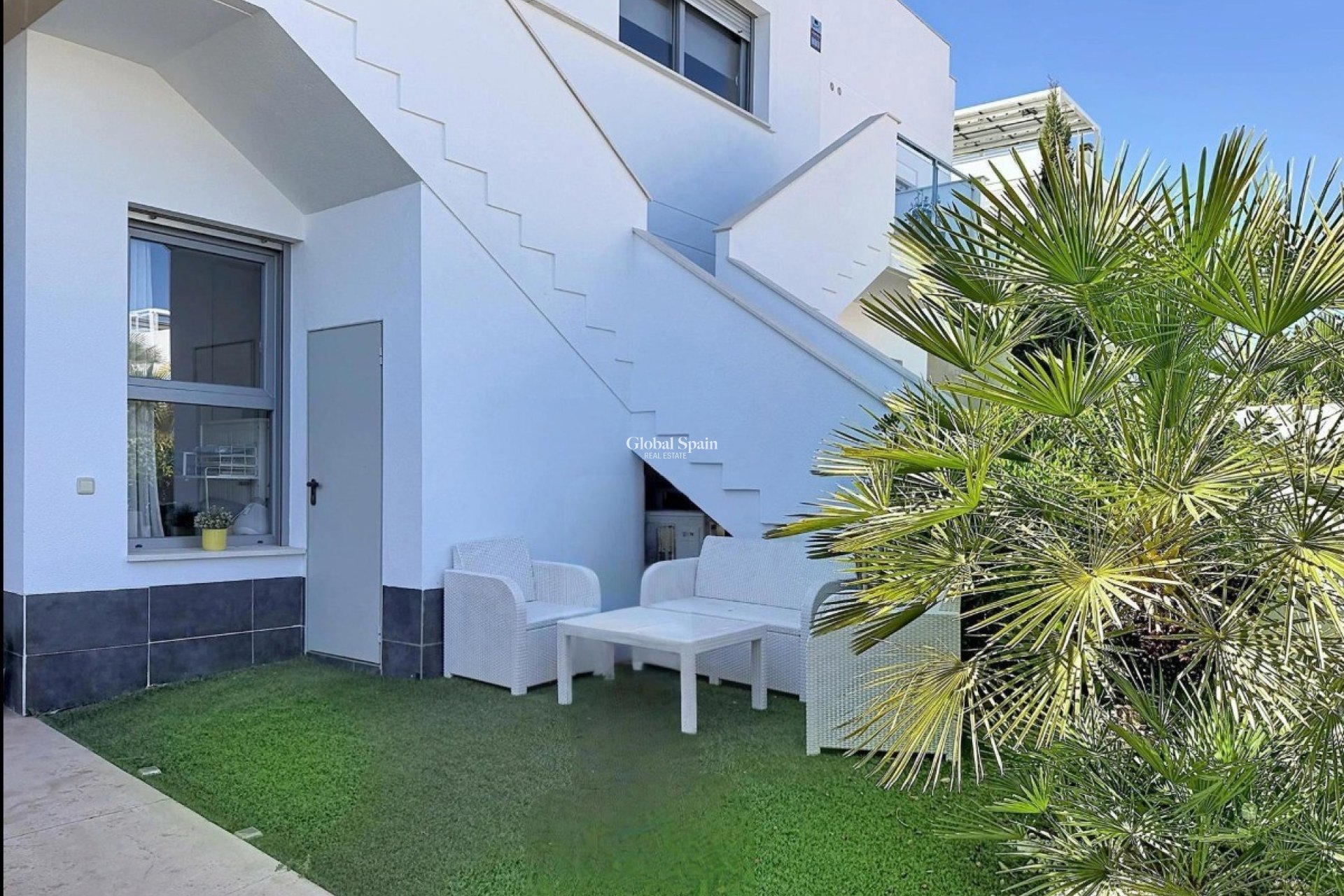 Resale - APARTMENT -
VISTABELLA GOLF  - Inland