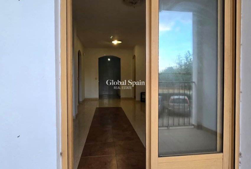 Resale - APARTMENT -
XIRLES - Xirles